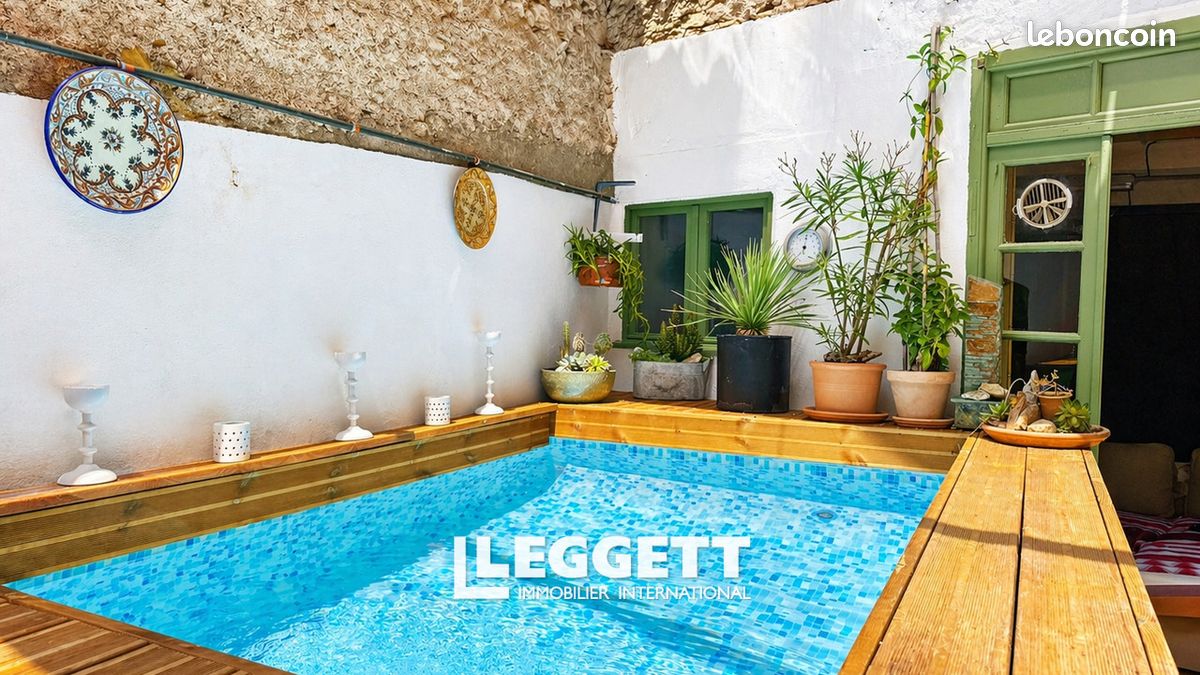 Maison 6 pièces 210 m² · à Puissalicon · 210 m² · 275 000 €