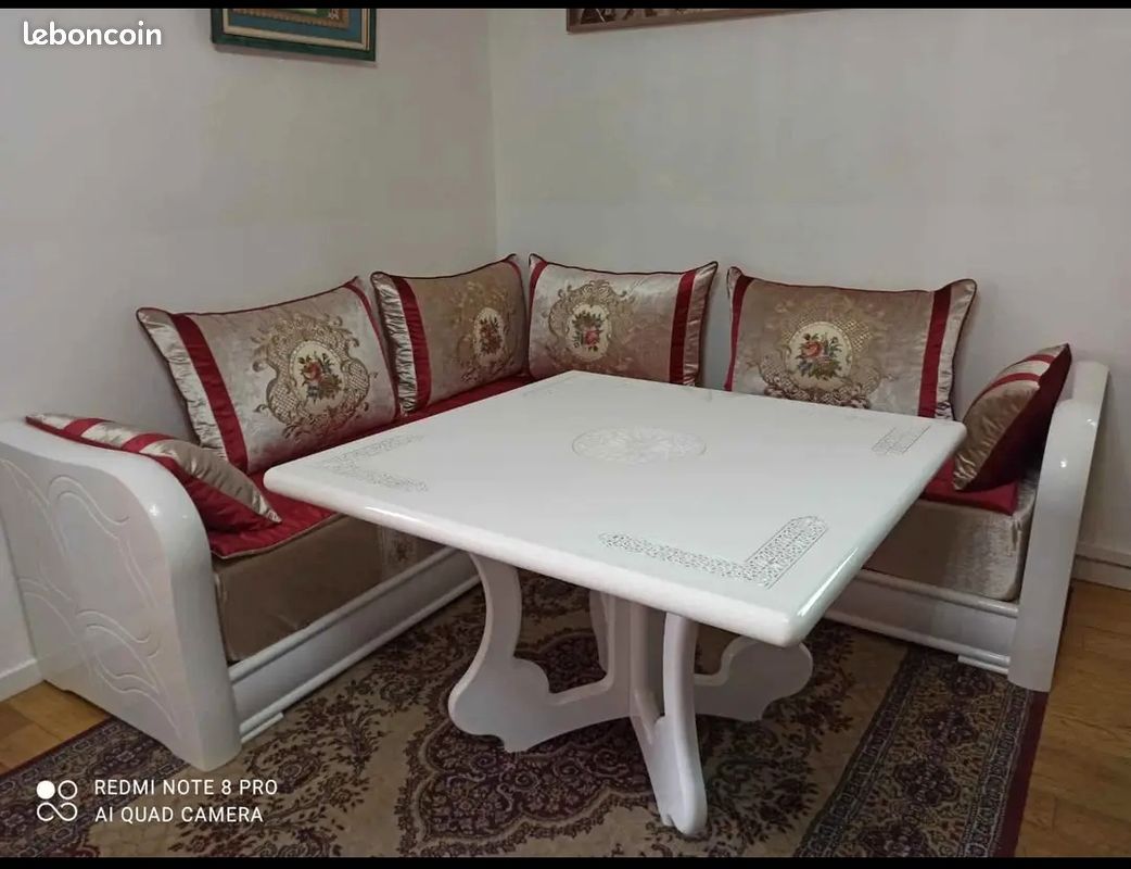 Salon (image 9)
