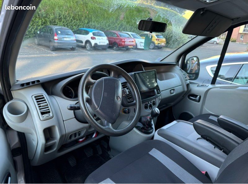 Renault trafic L2H1 aménagé 2 places (image 3)