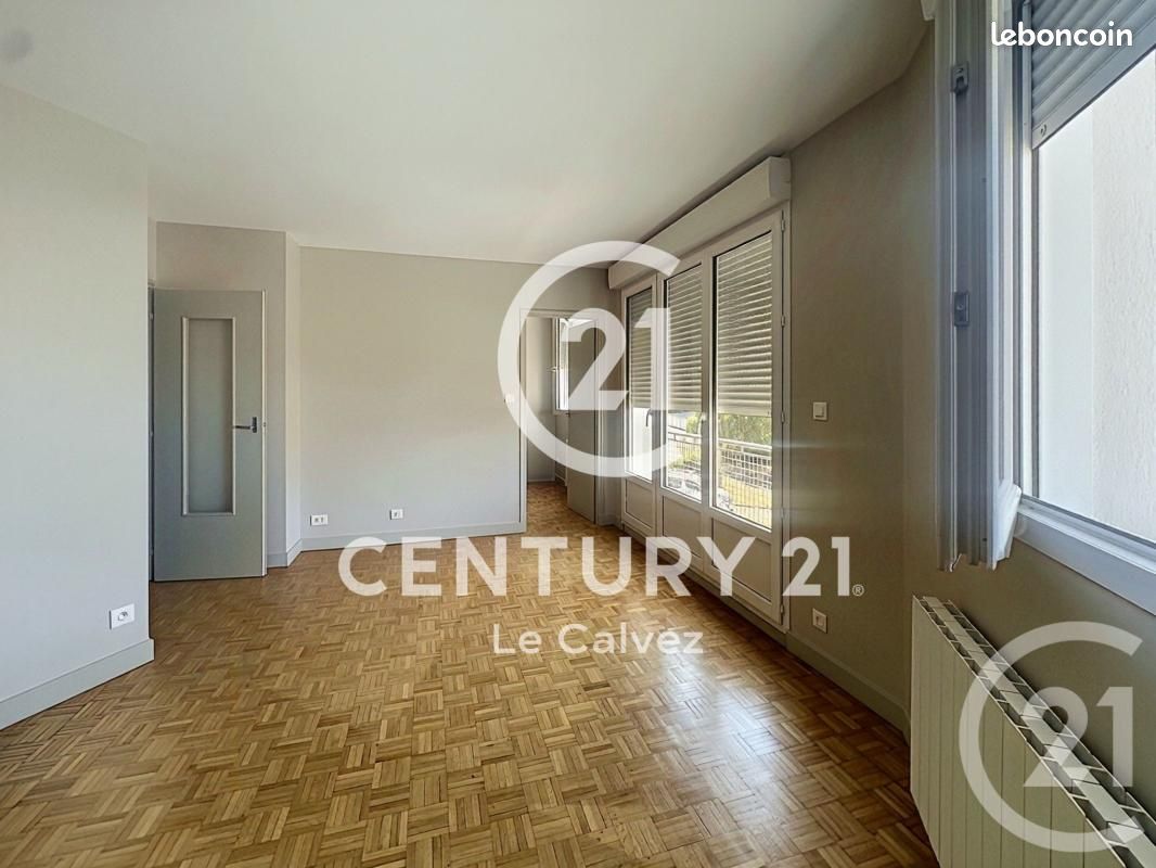 Appartement 2 pièces 34 m² · à Guingamp · 34 m² · 82 000 €