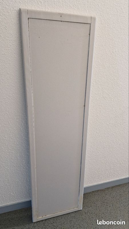 Miroir avec panneau en bois (image 1)