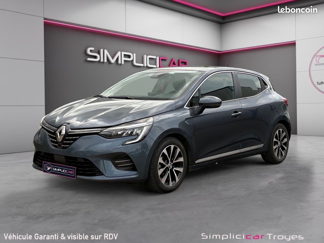 RENAULT CLIO 1.6 E-TECH 140 INTENS Caméra de recul Clim Auto Radar de Recul Garantie 12 mois (image 4)