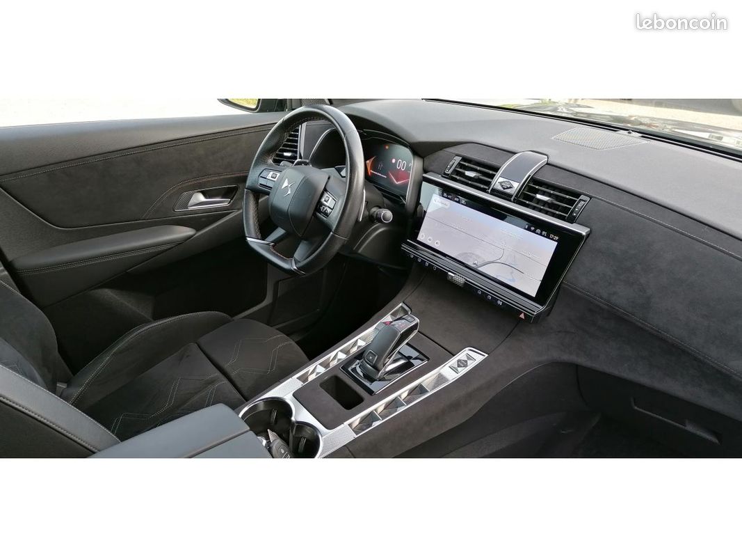 DS DS 7 CROSSBACK 1.5 BlueHDi 130 EAT8 Performance Line + (image 20)
