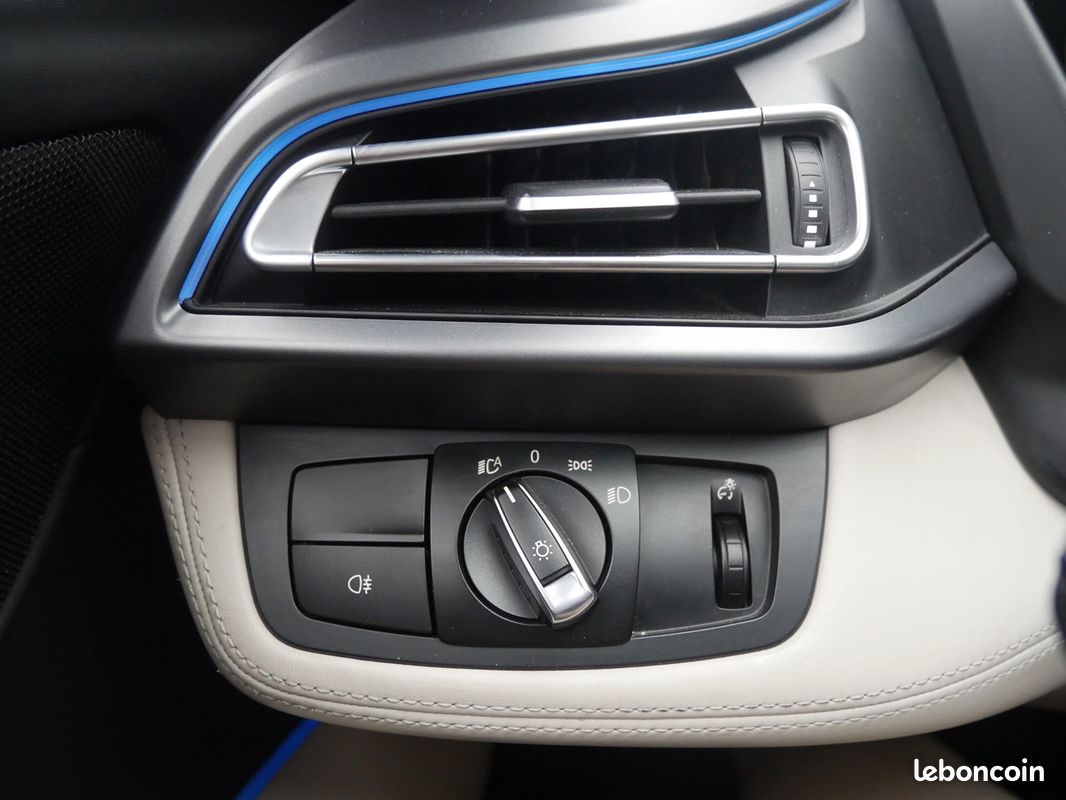 Bmw I8 (I12) 362CH (image 30)