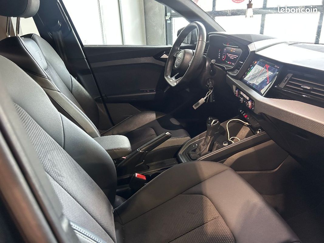 Audi a1 sportback 40 tfsi 200 cv s line boite auto full option (image 5)