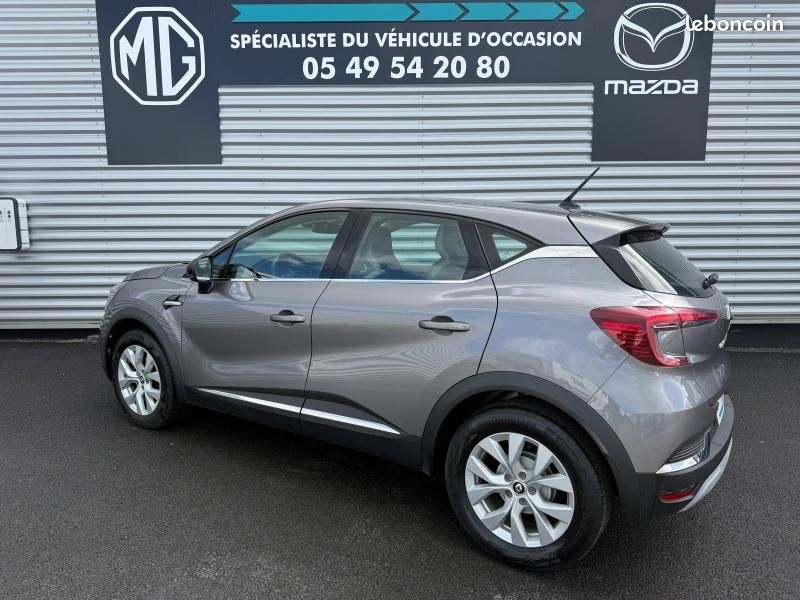 Renault Captur 1.0 TCe 90ch Intens (image 23)