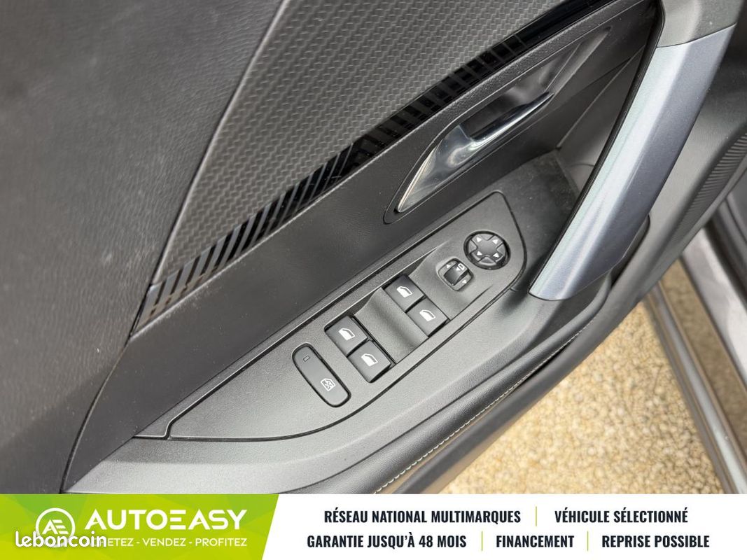 Peugeot 2008 1.2 PTC 130 CH ALLURE BVM6 / ENTRETIEN A JOUR (image 10)