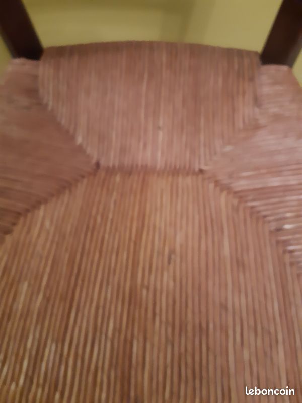 Chaise en bois (image 3)