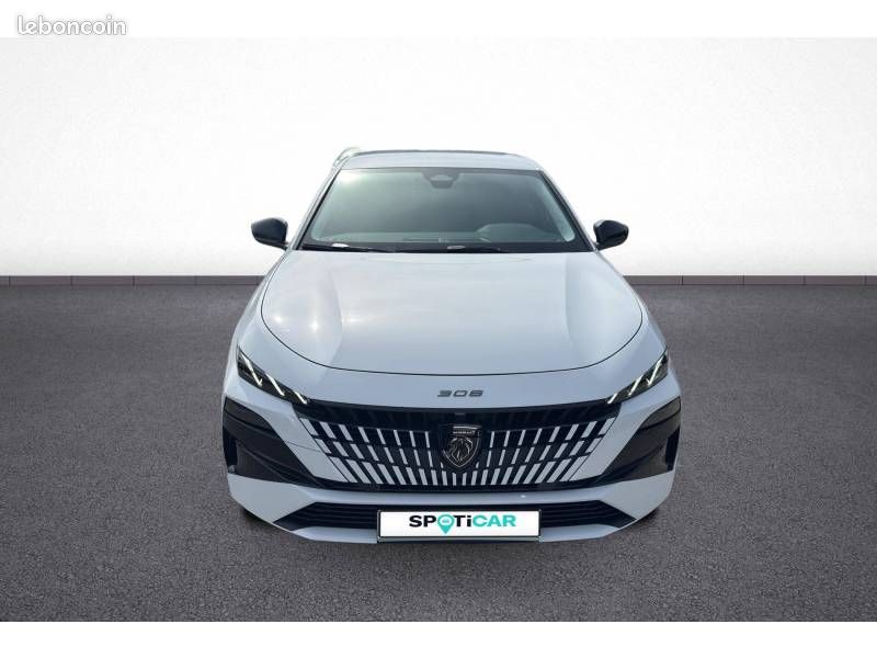 Peugeot 308 Hybrid 145 e-DCS6 Business (image 2)
