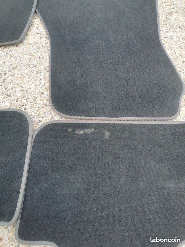 Tapis voiture BMW X2 (image 2)