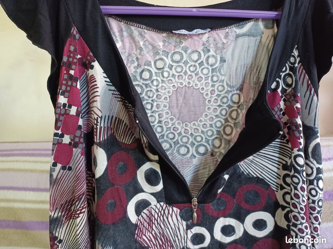 Tee-shirt, Haut FEMME " Patrice BREAL " - T. L - Neuf (image 7)