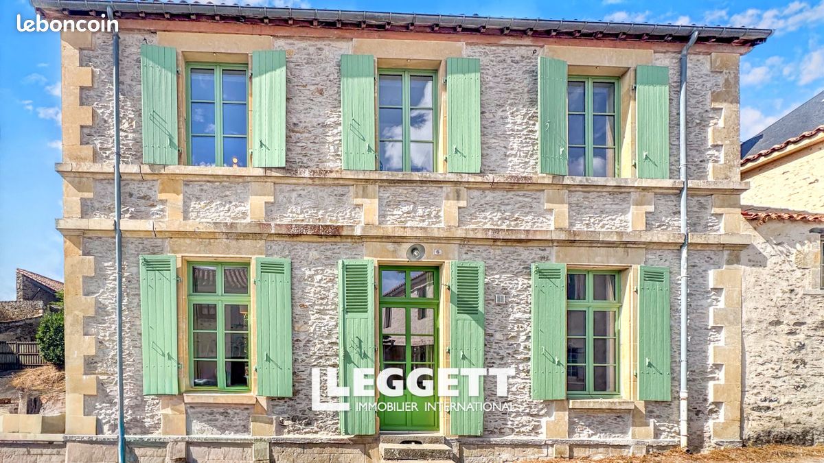 Maison 5 pièces 94 m² · à Vouvant · 94 m² · 172 800 €