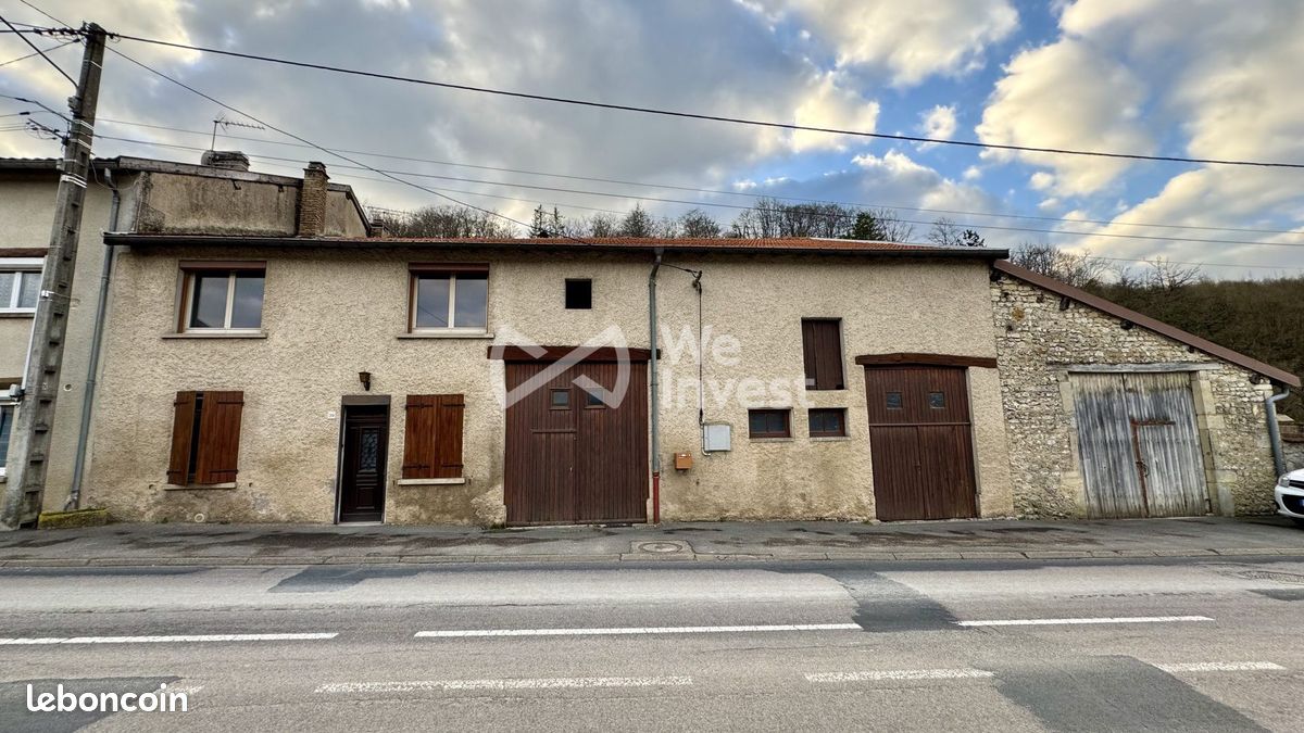 Maison 7 pièces 147 m² · à Saint-Amand-sur-Ornain · 147 m² · 59 000 €