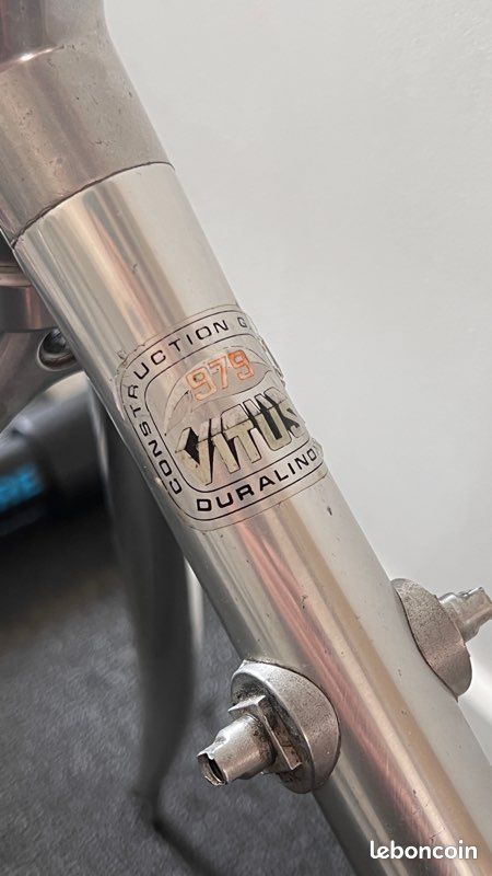 Cadre-fourche Vitus 979 Duralinox T54 – Vélo Route Vintage – Occasion