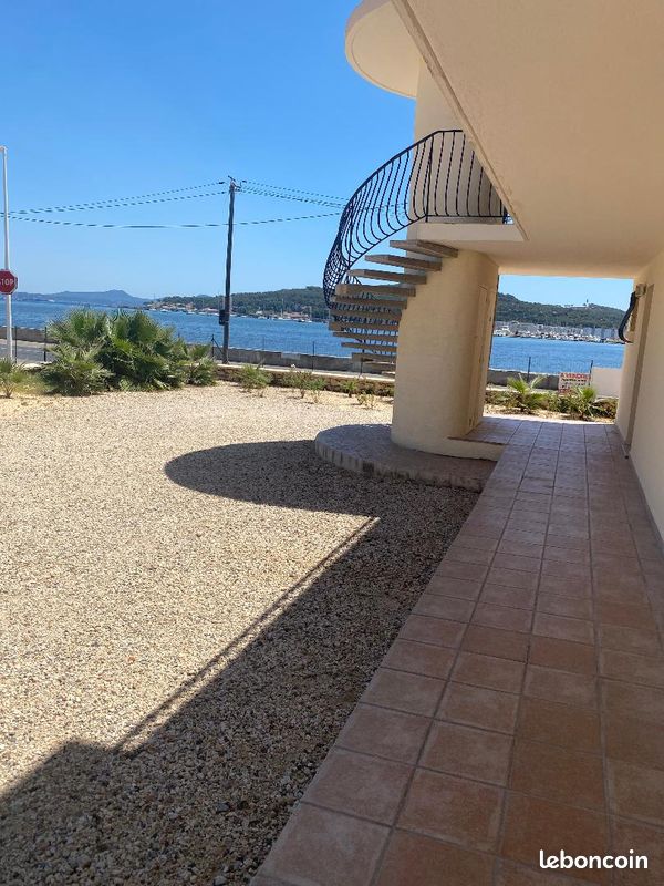 Immeuble 10 pièces 410 m² · à La Seyne-sur-Mer · 410 m² · 1 999 999 €