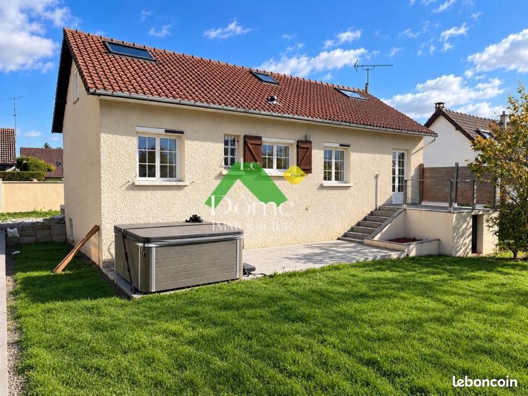 Maison 5 pièces 90 m² · à Bornel · 90 m² · 325 000 €