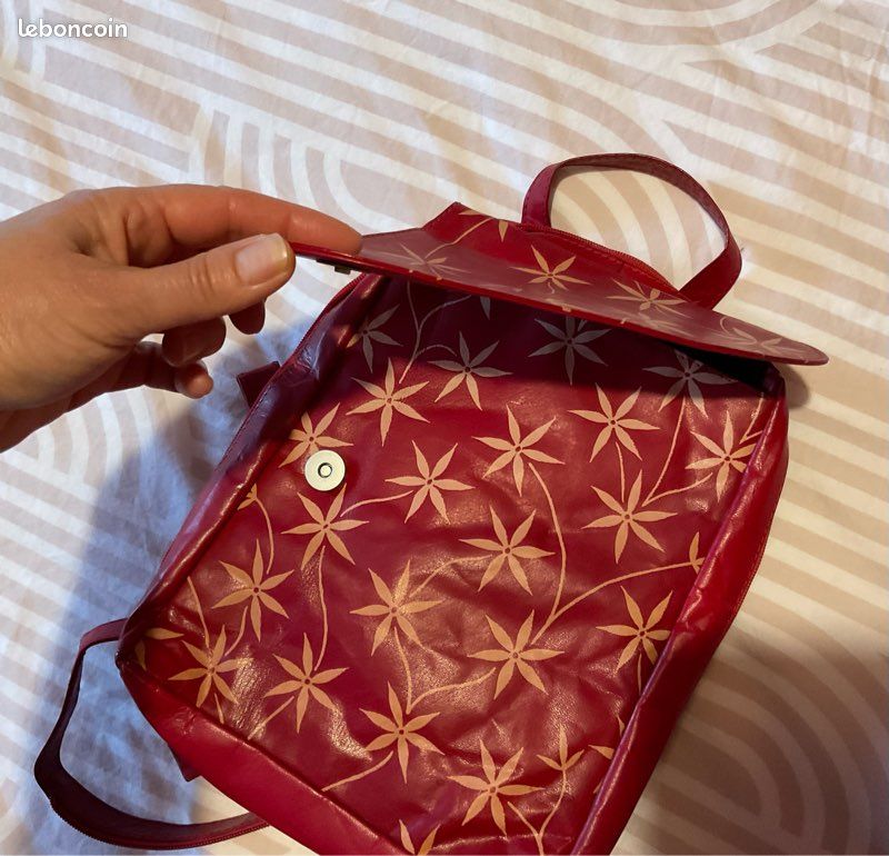 Petit Sac à dos cuir rouge et beige (image 9)