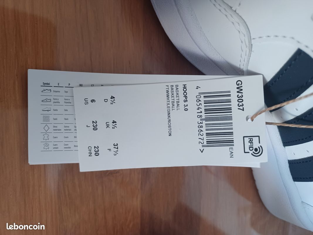 Baskets Adidas neuves (image 7)