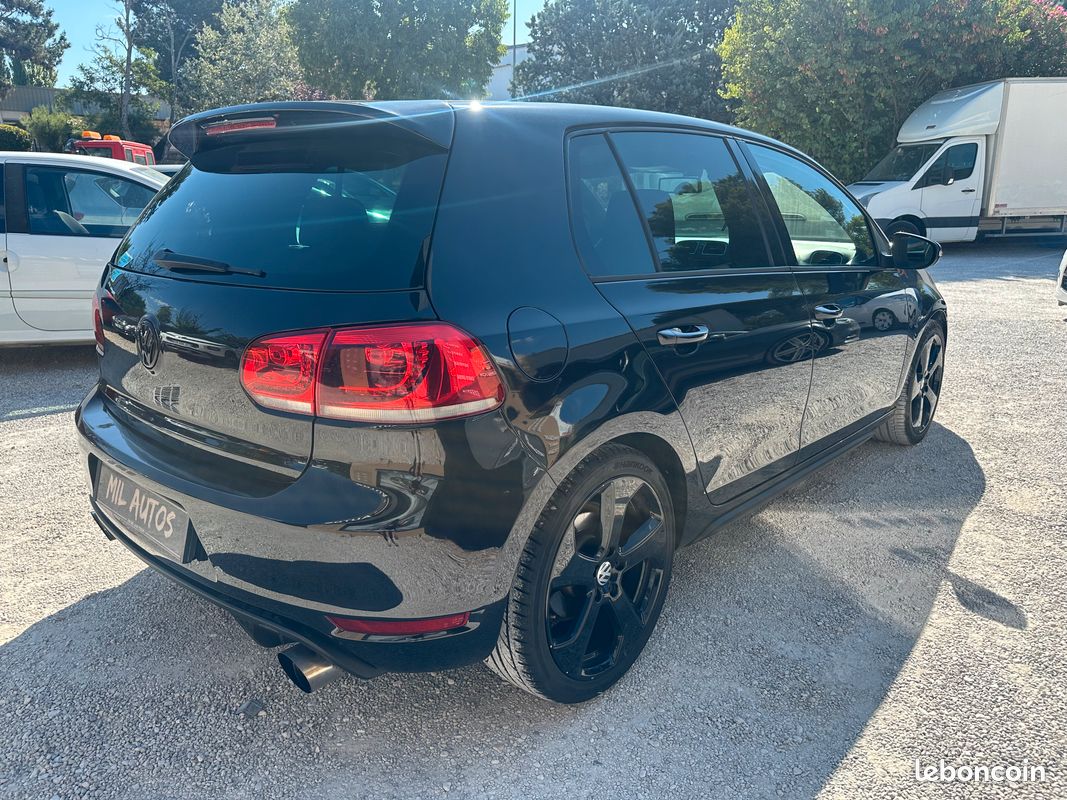 Volkswagen Golf VI 2.0 TSI 210ch GTI 5p (image 3)