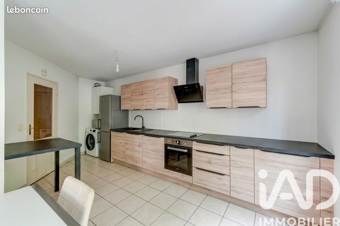 Appartement 4 pièces 94 m² — 7