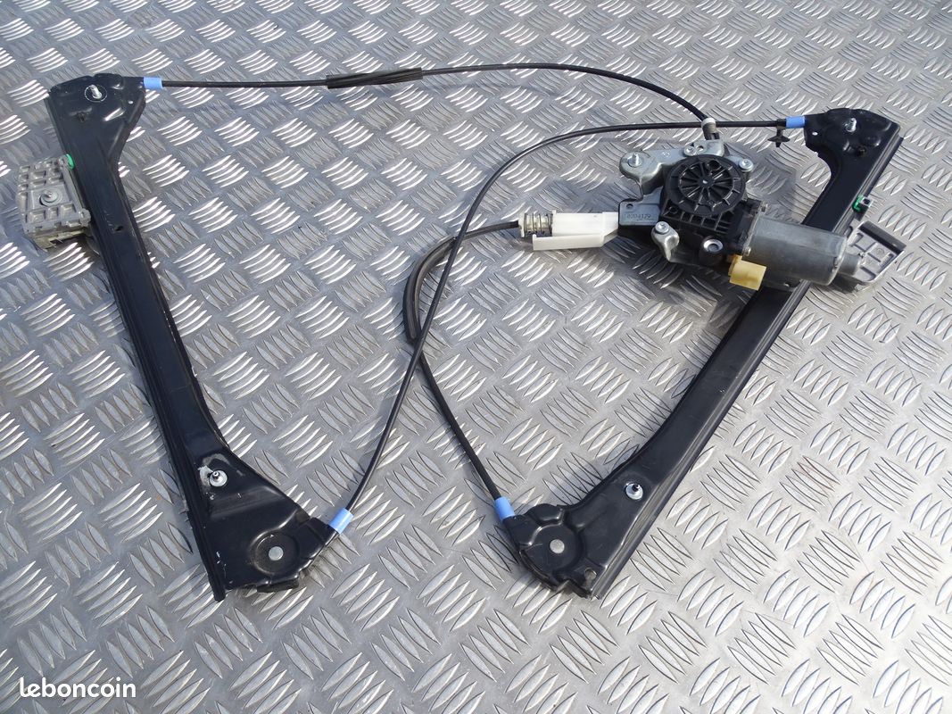 Régulateur De Vitre Avant Gauche Pour BMW E46 – Référence 51330018129