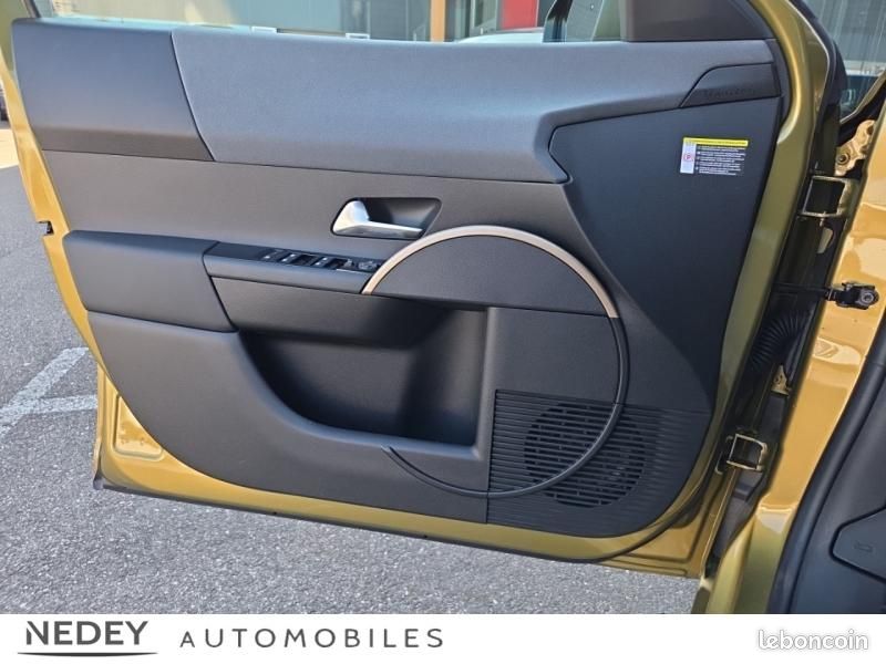 Lancia Ypsilon Elettrica 156ch LX (image 12)