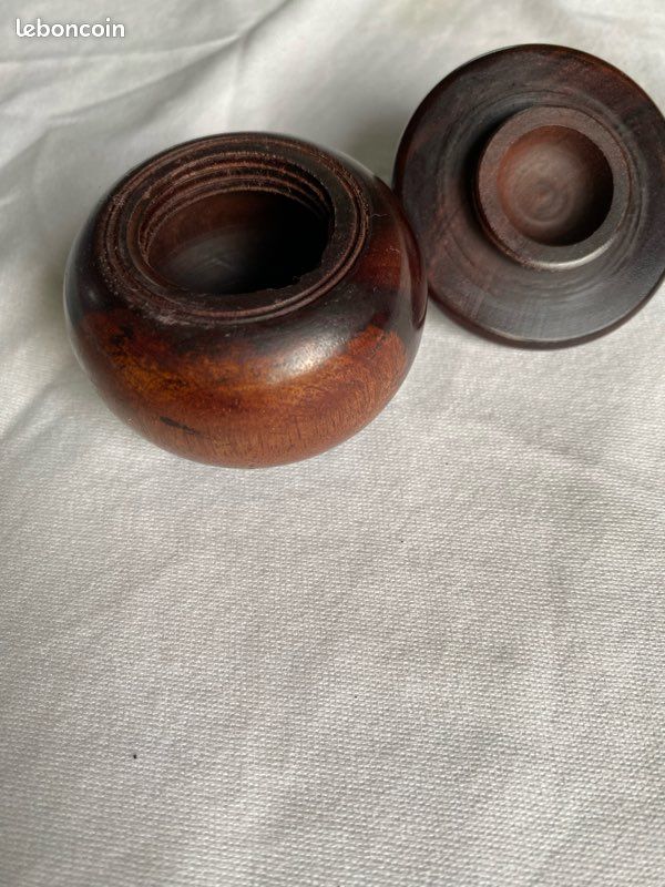 Biblot représentant une Petite Marmite sculpté en bois exotique (image 5)