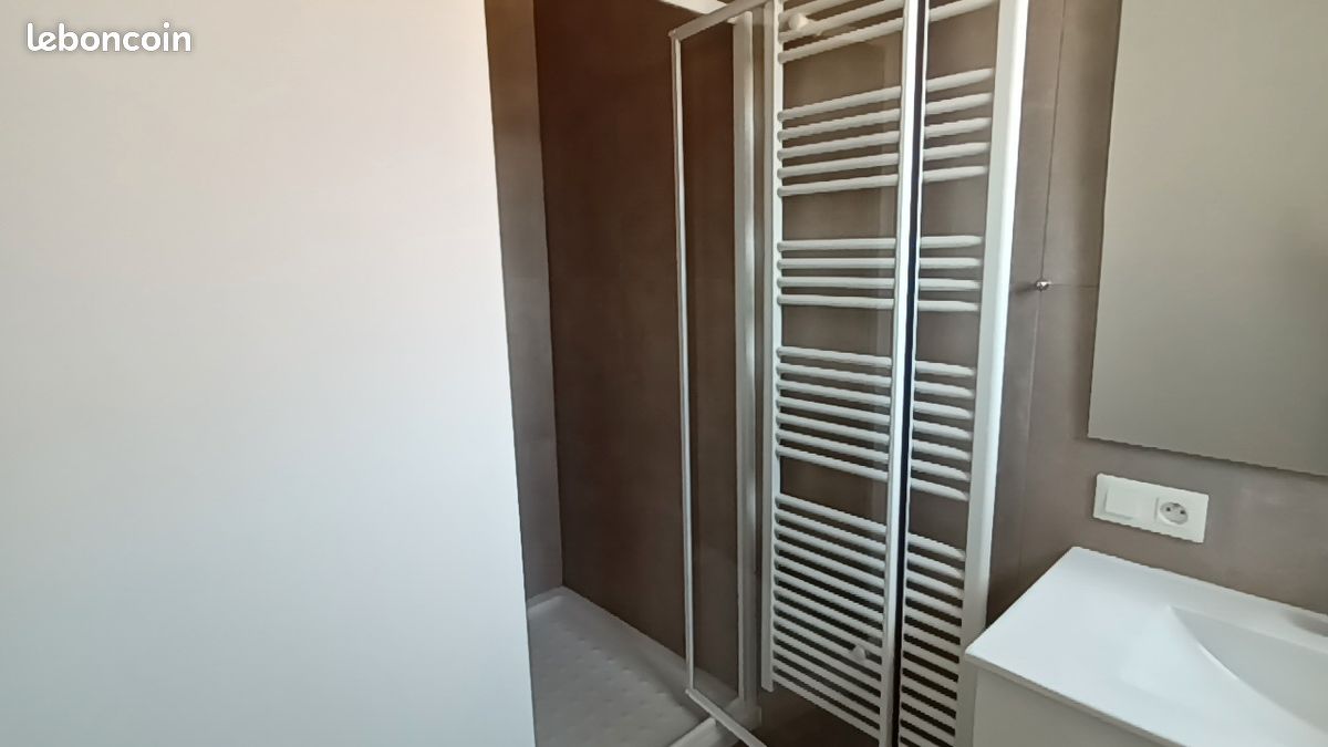 Maison 3 pièces 75 m² · à Pézenas · 75 m² · 117 000 €