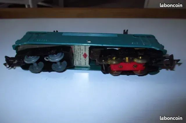 Locomotive électrique Jouef HO BB 9201 Verte Époque 3 - Bon état