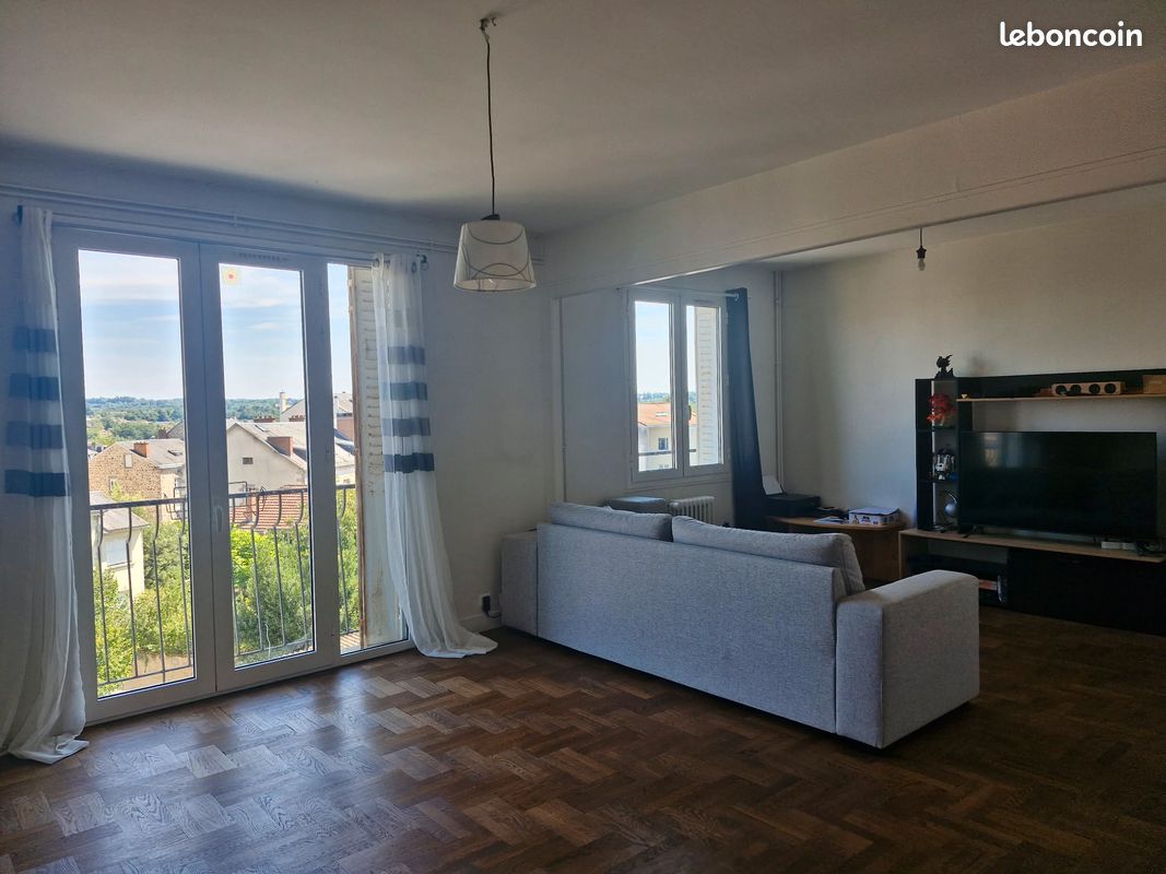 Appartement 3 pièces 72 m² · à Limoges · 72 m² · 700 €
