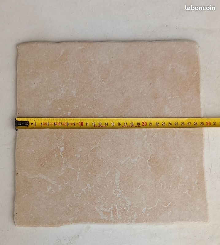 45 m2 dalles carrelage extérieur antidérapant aspect pierre beige (image 1)
