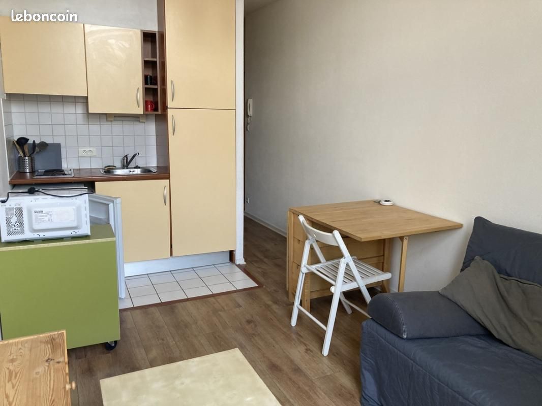 Appartement 1 pièce 18 m² · à Bordeaux · 18 m² · 504 €