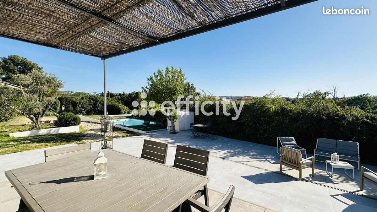 Maison 6 pièces 142 m² · à Marignane · 142 m² · 480 000 €