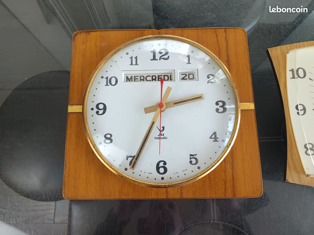 PENDULE VEDETTE TRANSISTOR en formica années 60 fonctionne,era lip,jazz,vedette EUR 19,00 - FR