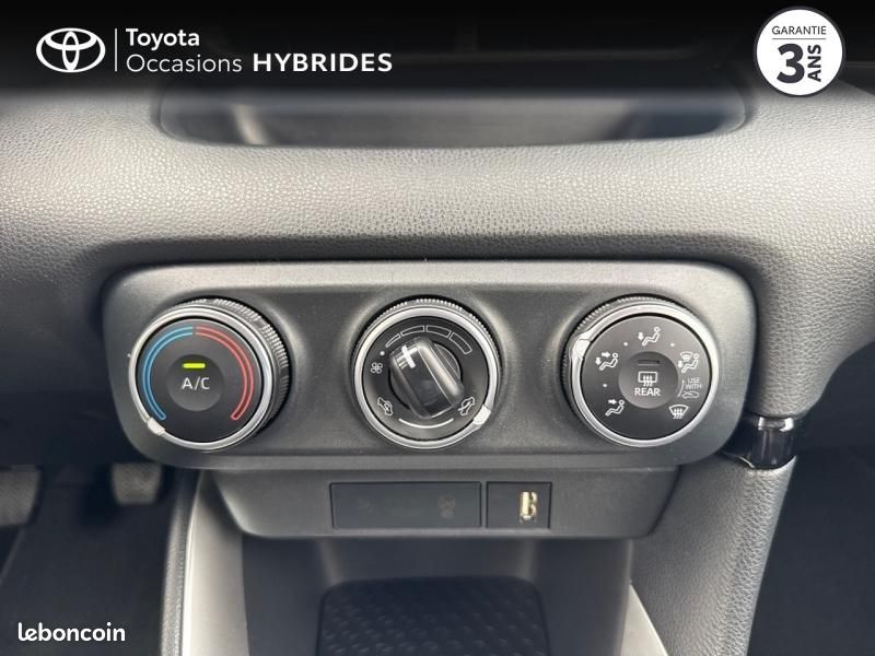 Toyota Yaris 70 VVT-i Dynamic 5p MY22 (image 22)