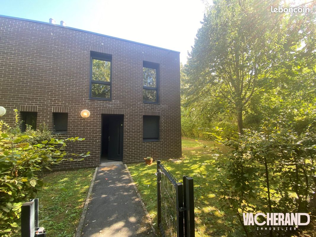 Maison 5 pièces 97 m² · à Lille · 97 m² · 325 000 €