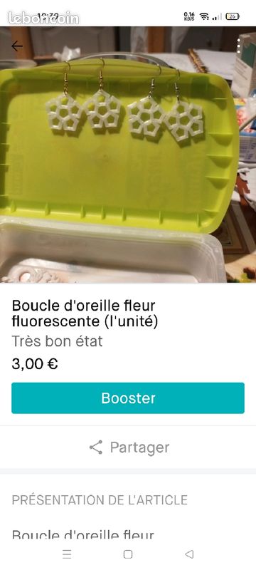 Boucles d'oreilles blanches ou fluorescente (image 2)