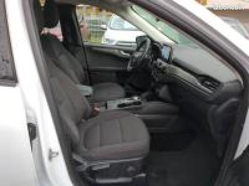 Ford Kuga 2.5 Duratec 190ch FHEV E85 Titanium BVA (image 16)