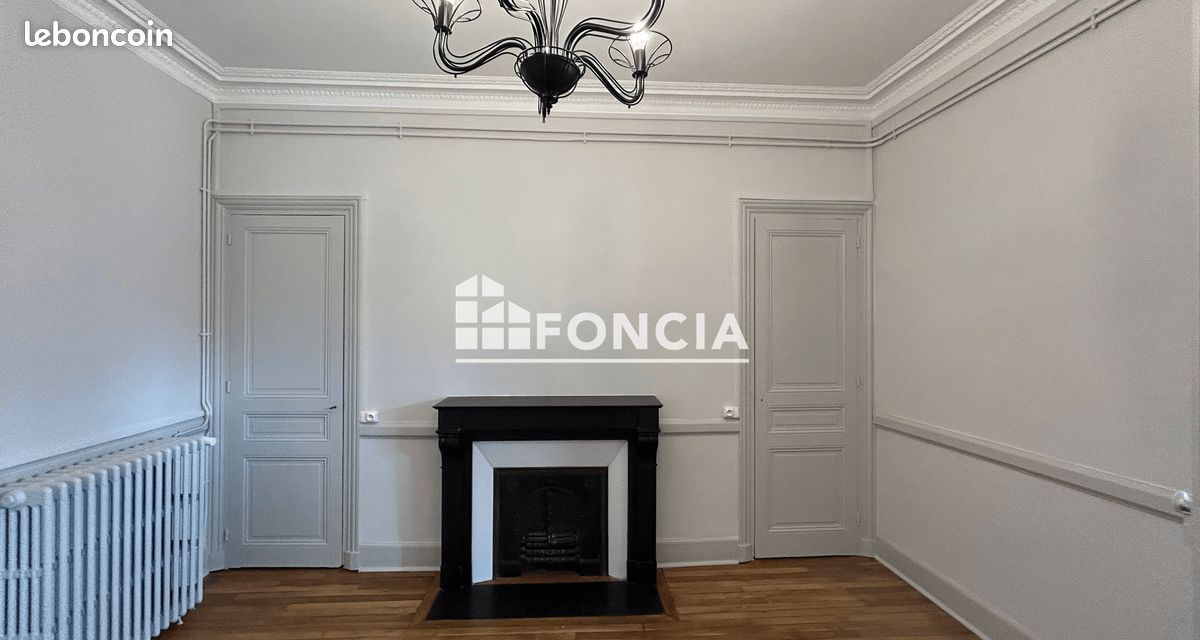 Appartement 3 pièces 97 m² · à Roanne · 97 m² · 680 €
