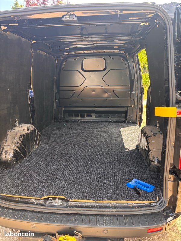 Ford transit (image 3)