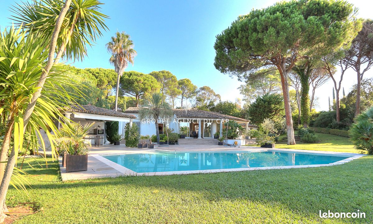 Maison 7 pièces 290 m² · à Saint-Raphaël · 290 m² · 2 390 000 €