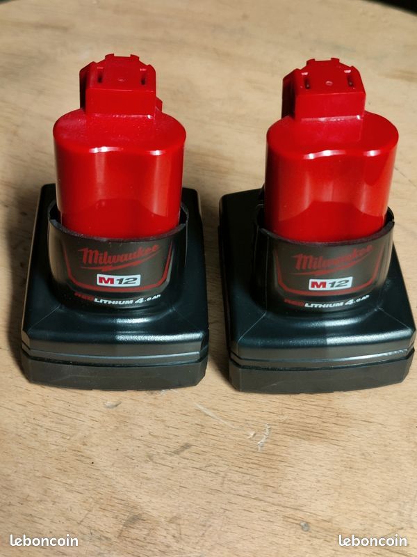 Lot de 2 batteries Milwaukee M12 (image 4)