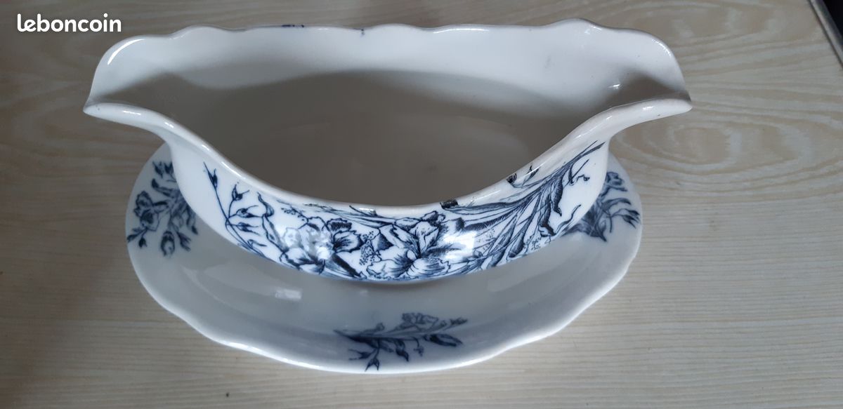 Saucière ancienne (image 3)
