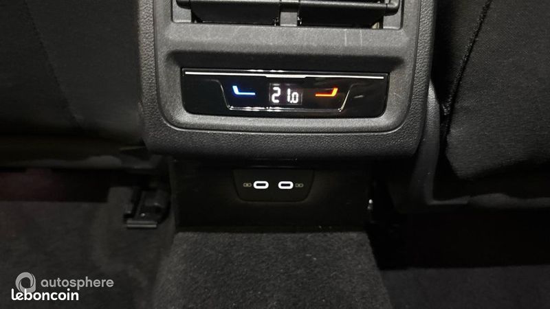 Volkswagen Golf 2.0 TDI SCR 116ch Style DSG7 (image 29)