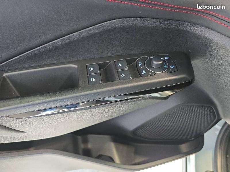Ford Puma 1.0 EcoBoost Hybrid 155ch ST-Line S&S Powershift (image 15)