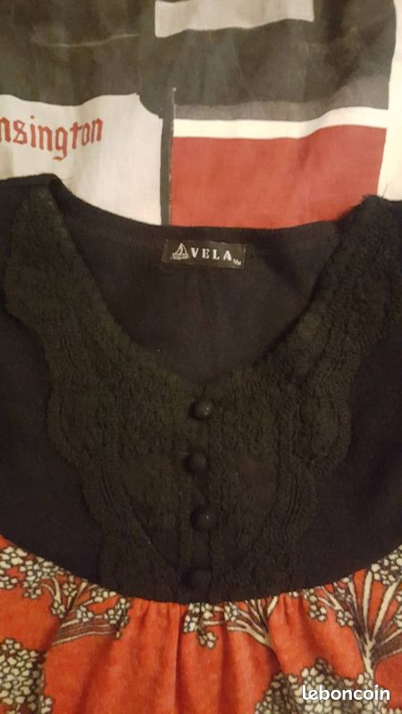Robe courte noire et rouge taille S/M (image 1)
