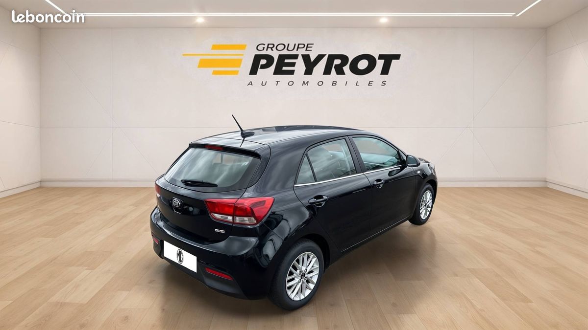 KIA Rio 1.0L T-GDi 100 ch ISG Urban Edition (image 5)