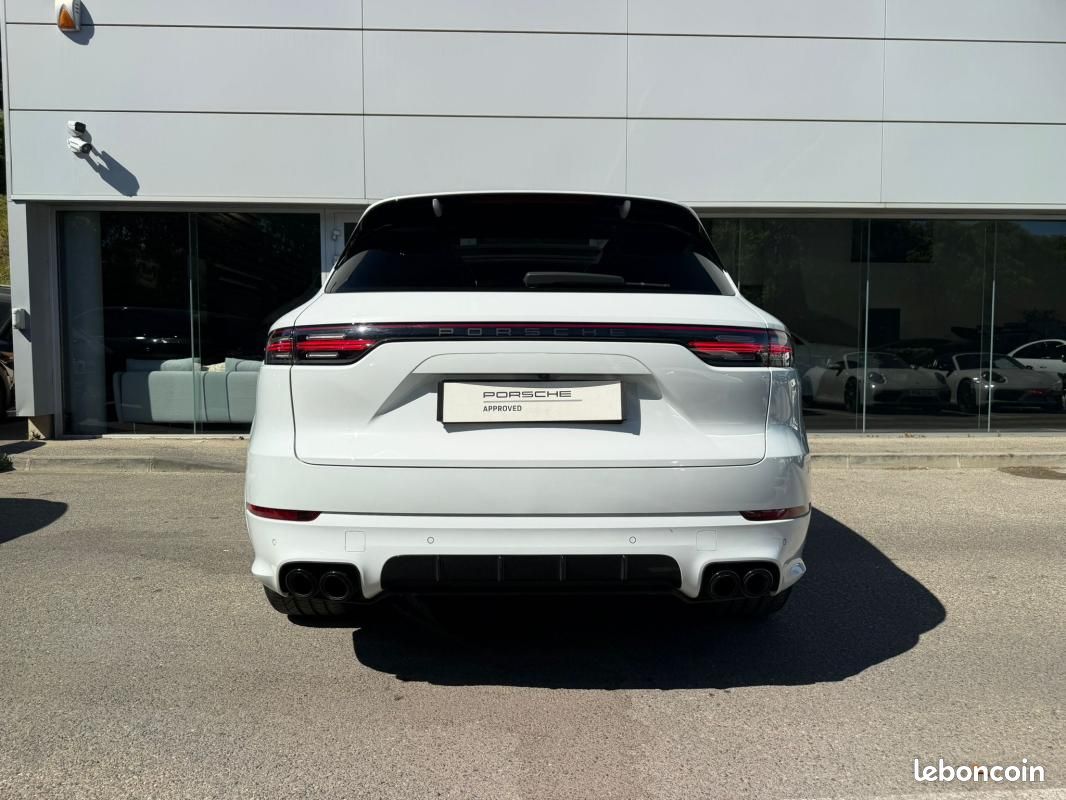 Porsche Cayenne E-Hybrid 3.0 V6 462 ch Tiptronic BVA (image 4)