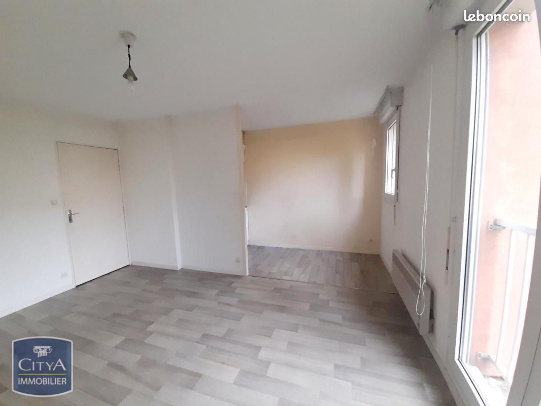 Studio 1 pièce 24 m² - Limoges 87000 (image principale 0)