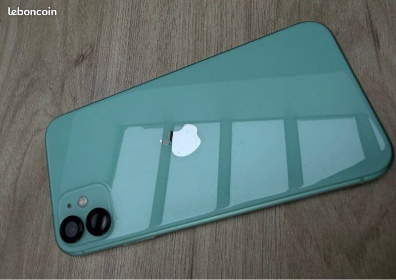 IPhone 11 (image 4)